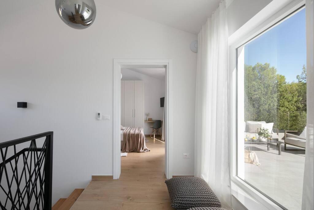 Moderne Mali Dvor Mit Pool 500m Am In Porec Villa *